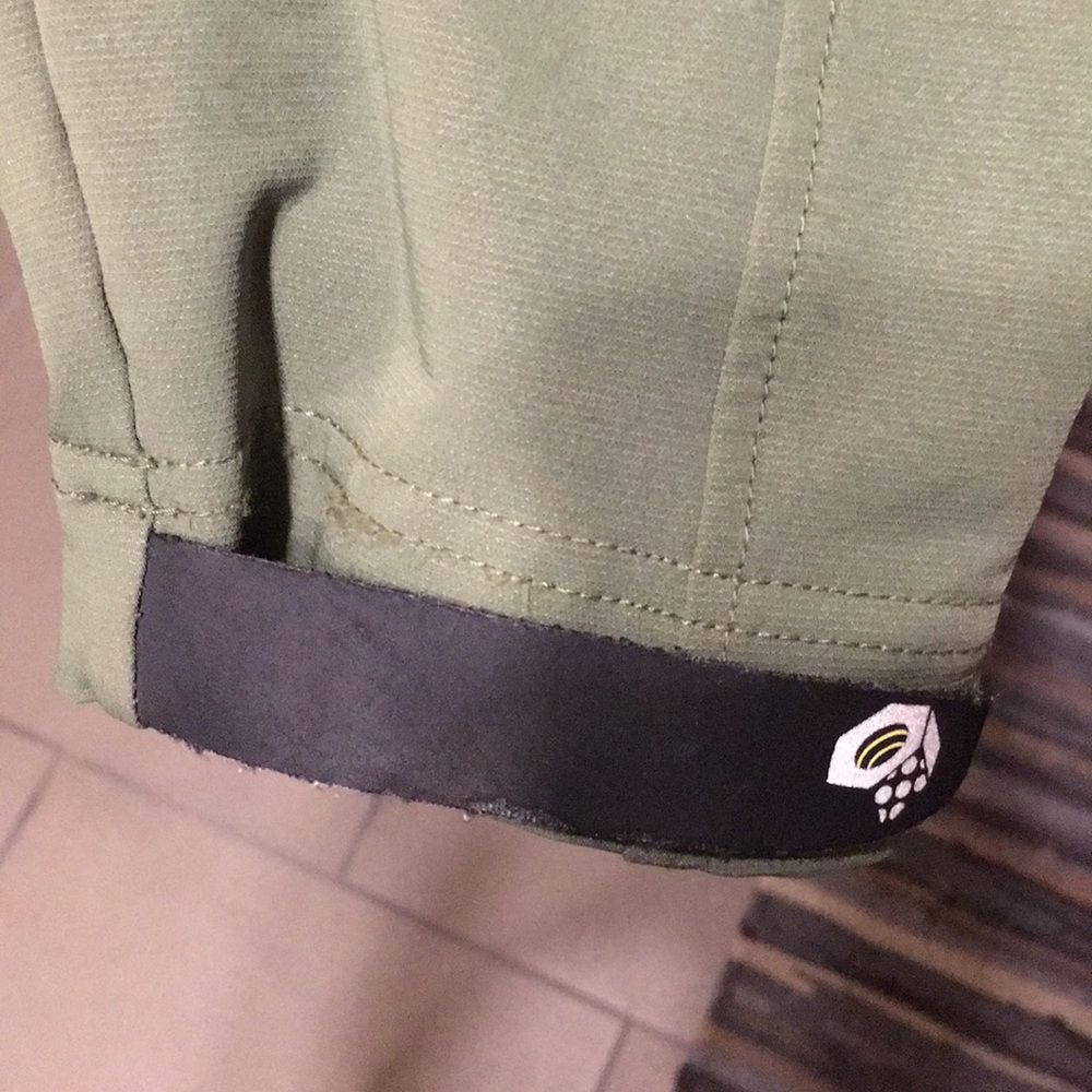 Mountain Hardwear Soft Shell Jacket - Picture 6 of 6